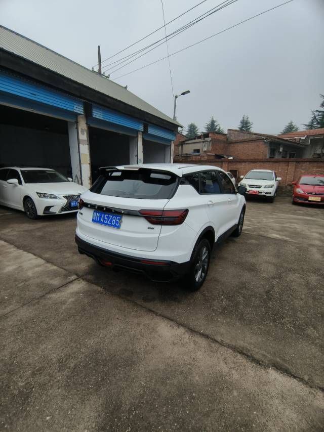 GEELY Coolray 2025 car image #4