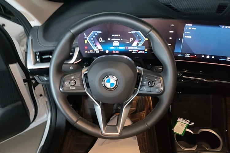 BMW X1 2023 car image #15