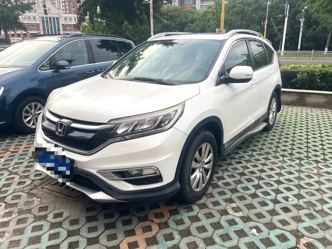 Honda CR-V 2017 Honda CR-V 2017 car image