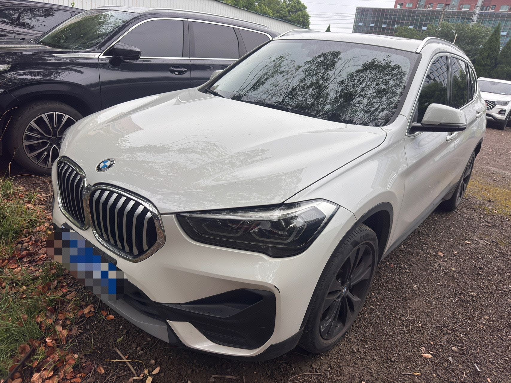 BMW X1 2020 BMW X1 2020 car image
