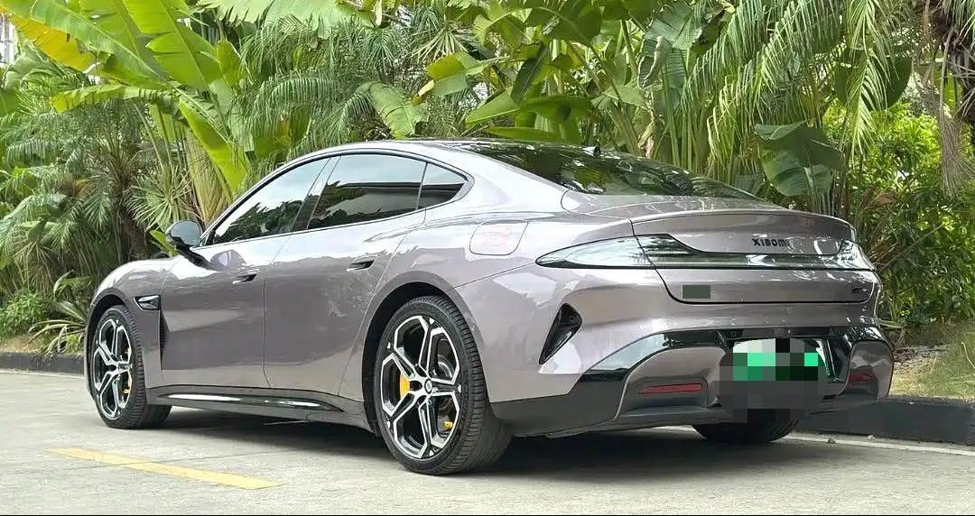2025 изображение автомобиля #3