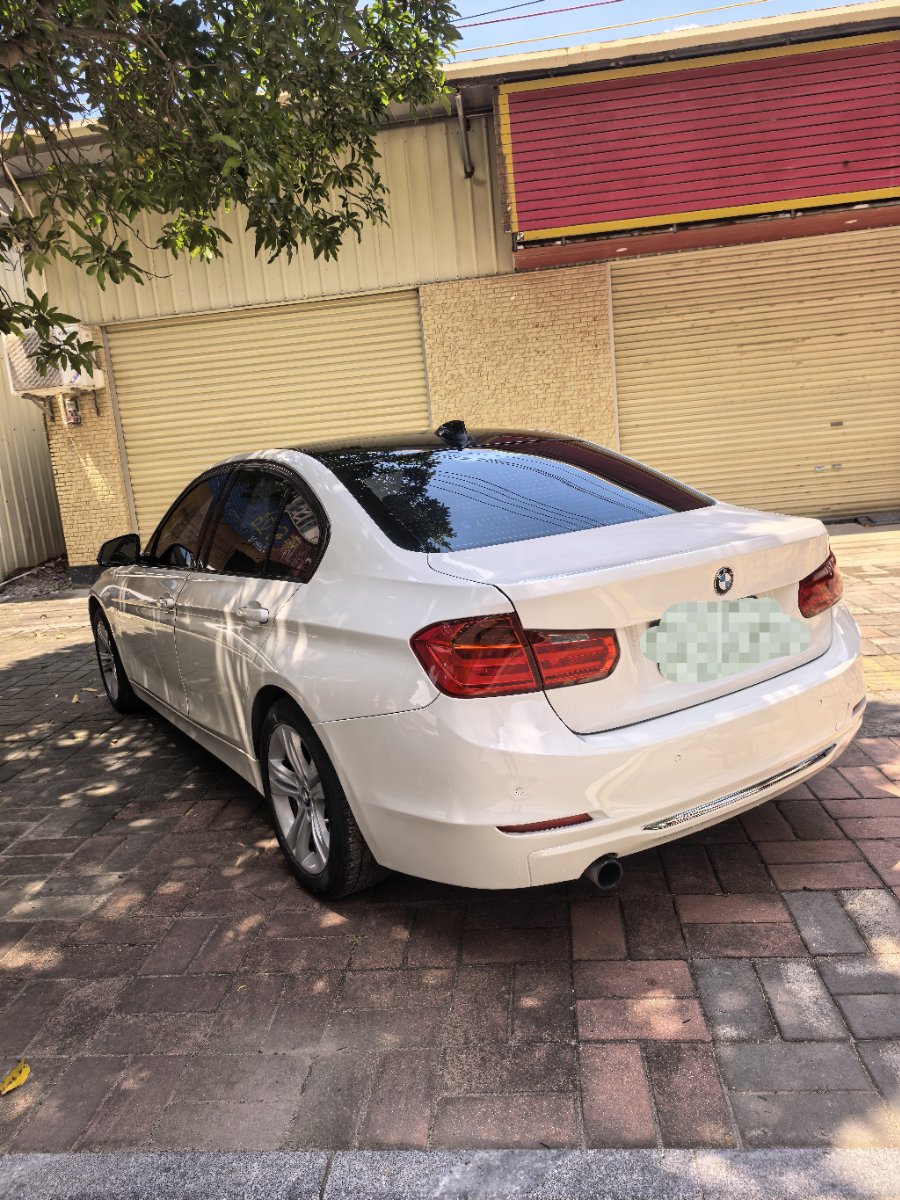 BMW 3 Series 2012 #12 BMW 3 Series 2012 car image #12