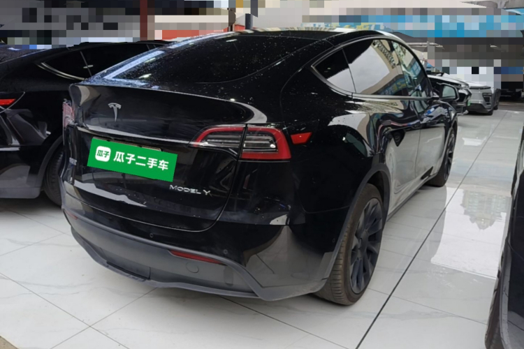 Tesla Model Y 2022 #7 Tesla Model Y 2022 car image #7