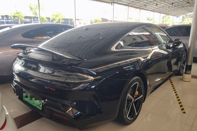 MI SU7 2025 immagine di auto #5