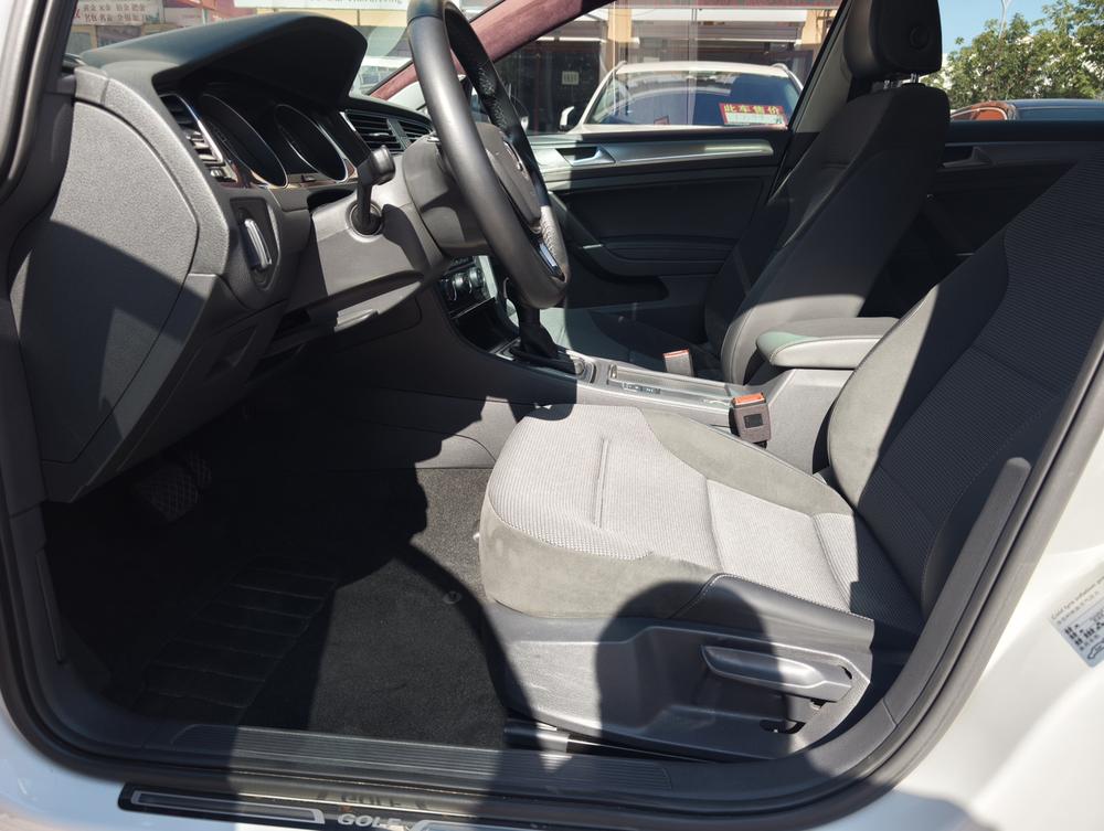 Volkswagen Golf 2018 #14 Volkswagen Golf 2018 car image #14