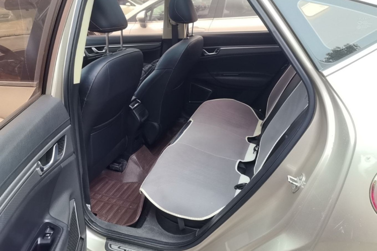 GEELY Emgrand GS 2016 #17 GEELY Emgrand GS 2016 immagine di auto #17