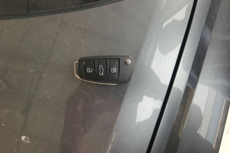 Audi Q3 2025 #9 Audi Q3 2025 изображение автомобиля #9