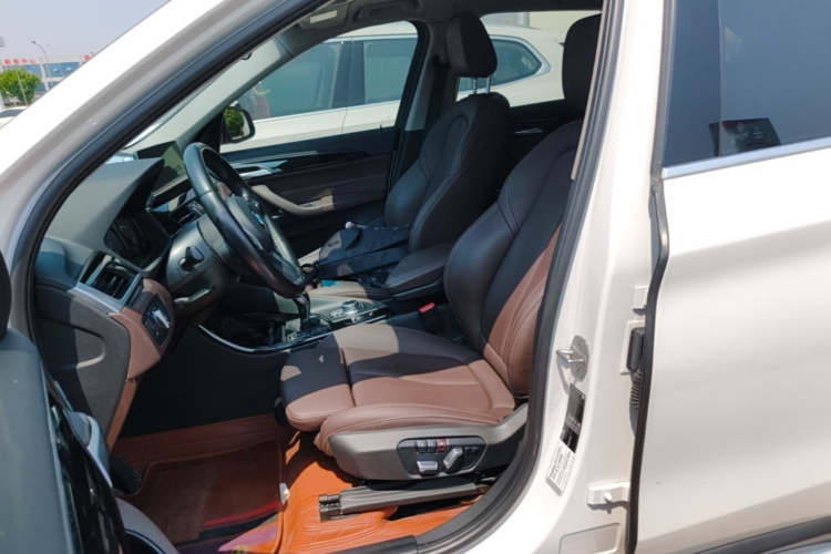 BMW X1 2021 car image #15