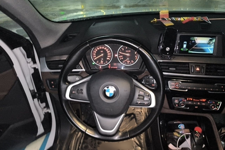 BMW X1 2018 #15 BMW X1 2018 car image #15