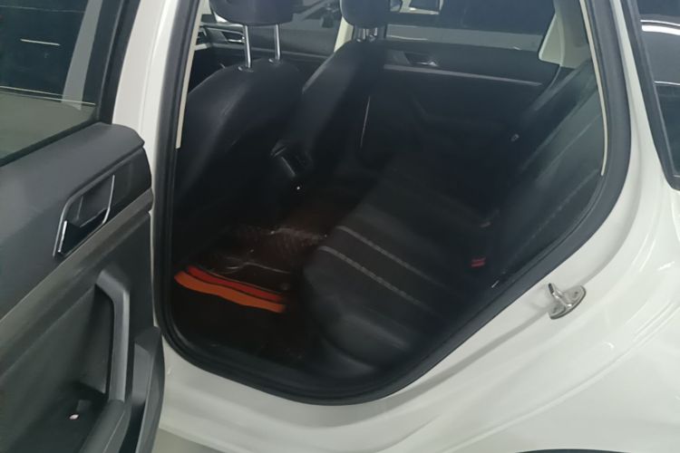 Volkswagen Lavida 2021 immagine di auto #13