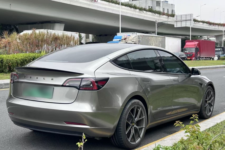 Tesla Model 3 2023 #11 Tesla Model 3 2023 car image #11