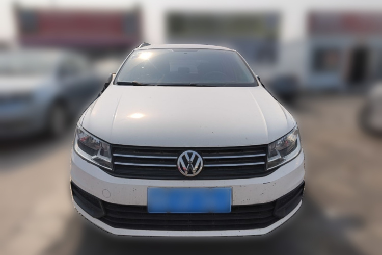 Volkswagen Santana 2018 car image #3