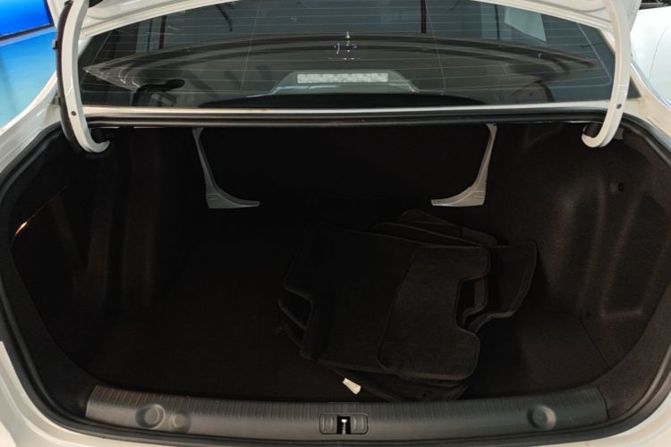 Volkswagen Lavida 2023 car image #19