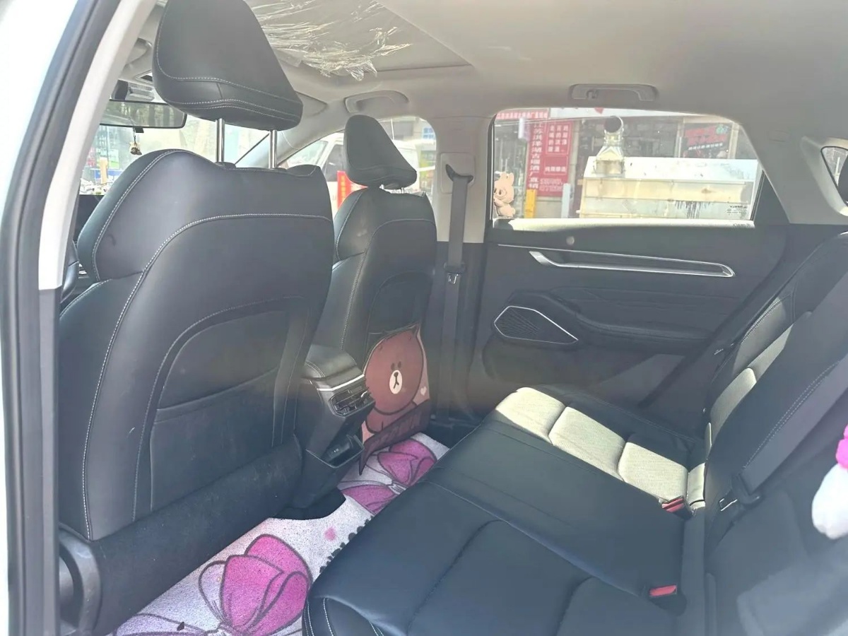 GEELY Emgrand 2022 #4 GEELY Emgrand 2022 car image #4