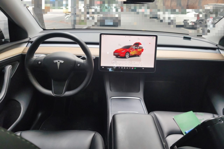 Tesla Model Y 2022 car image #7
