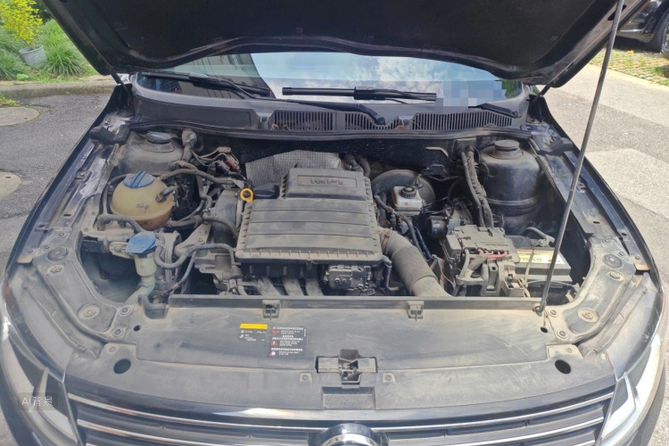 Volkswagen Lavida 2016 car image #22