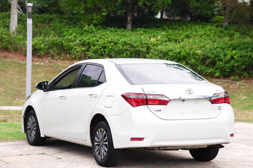 Toyota Corolla 2017 #9 Toyota Corolla 2017 car image #9