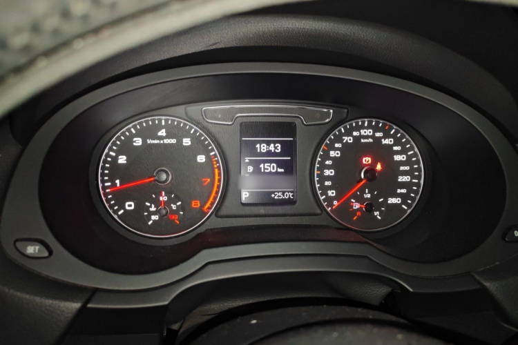 Audi Q3 2019 #16 Audi Q3 2019 immagine di auto #16