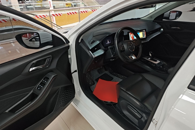 MG 5 2021 image de voiture #12