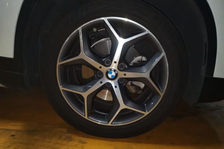 BMW X1 2018 car image #6