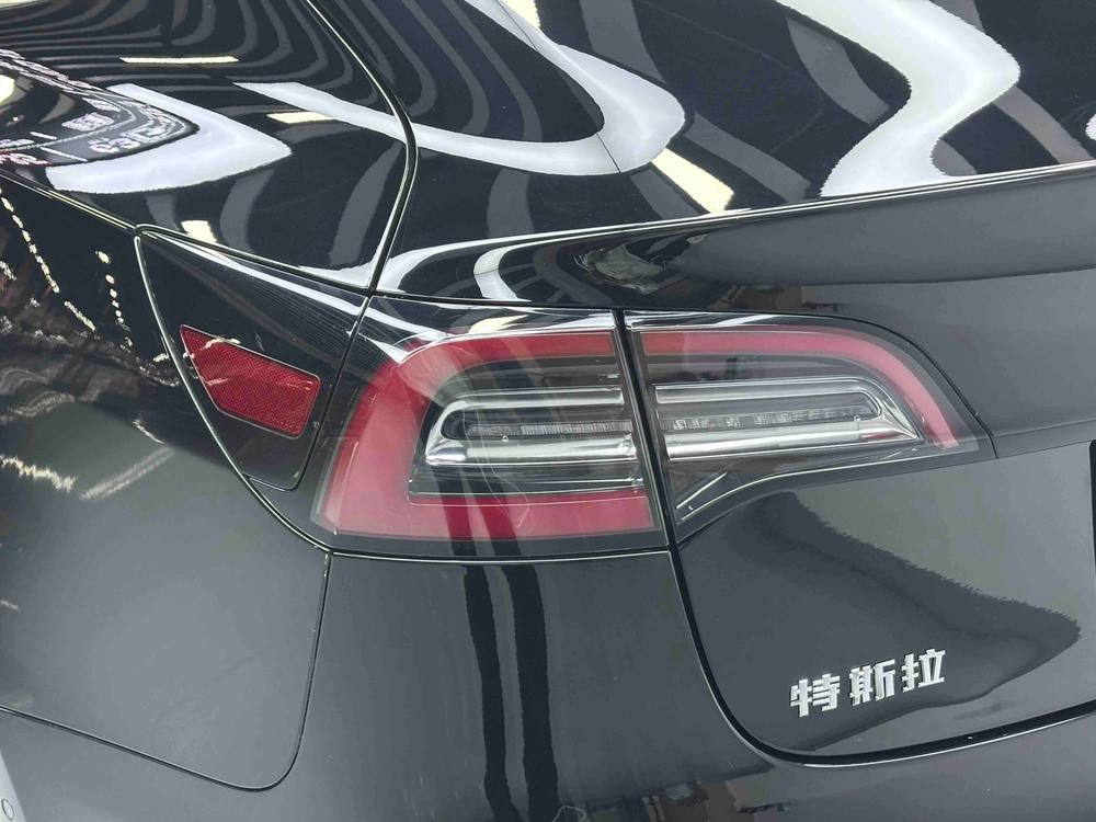 Tesla Model 3 2020 immagine di auto #11
