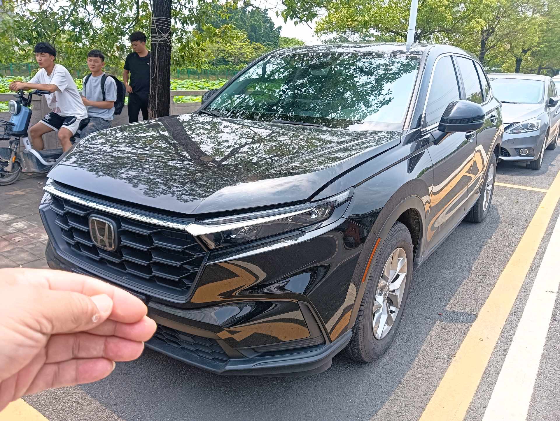 Honda CR-V 2024 Honda CR-V 2024 car image