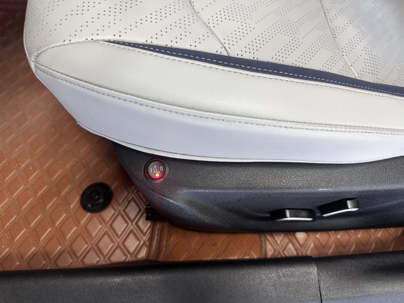 GEELY Emgrand 2022 car image #8