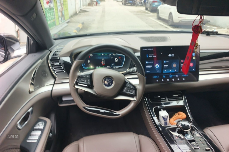 BYD Han 2023 car image #12
