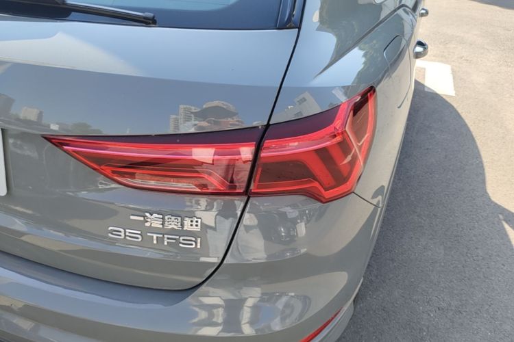 Audi Q3 2024 #8 Audi Q3 2024 car image #8