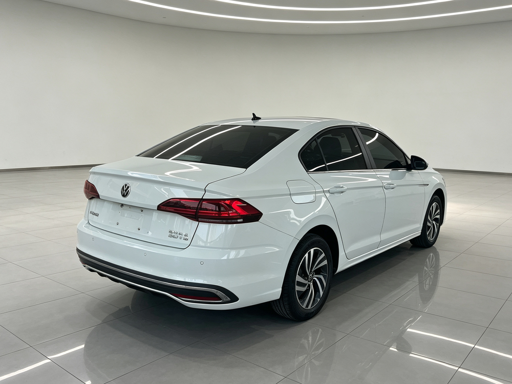 Volkswagen Bora 2025 car image #6