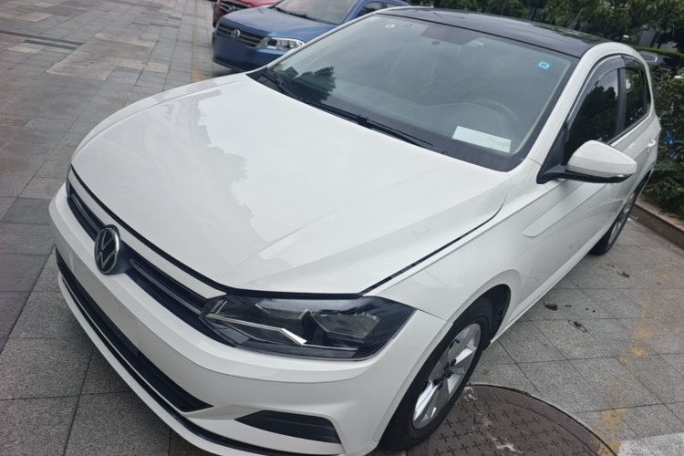Volkswagen Polo 2021 immagine di auto #2