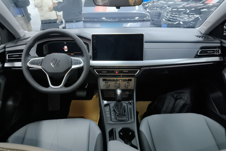 Volkswagen Lavida 2025 #10 Volkswagen Lavida 2025 car image #10