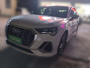 Audi Q3 2021 Audi Q3 2021 car image