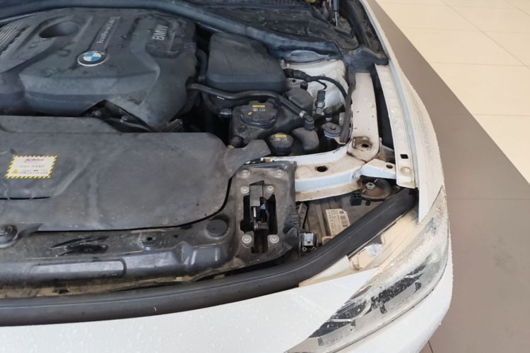 BMW 3 Series 2017 #24 BMW 3 Series 2017 car image #24