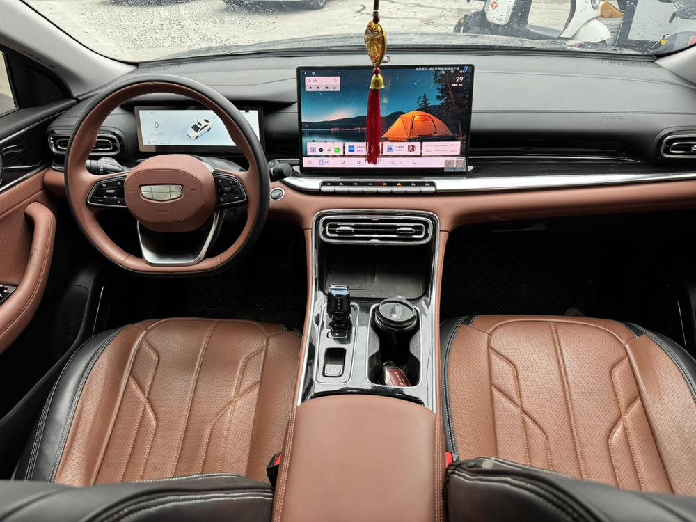 GEELY Emgrand 2025 #10 GEELY Emgrand 2025 car image #10