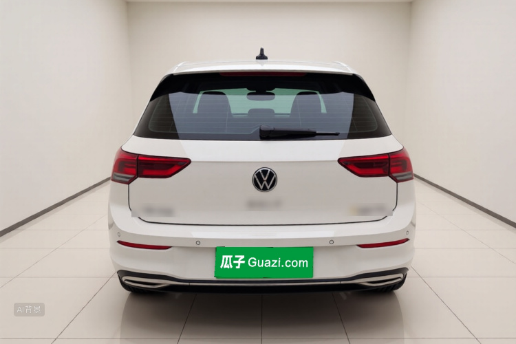 Volkswagen Golf 2022 car image #6