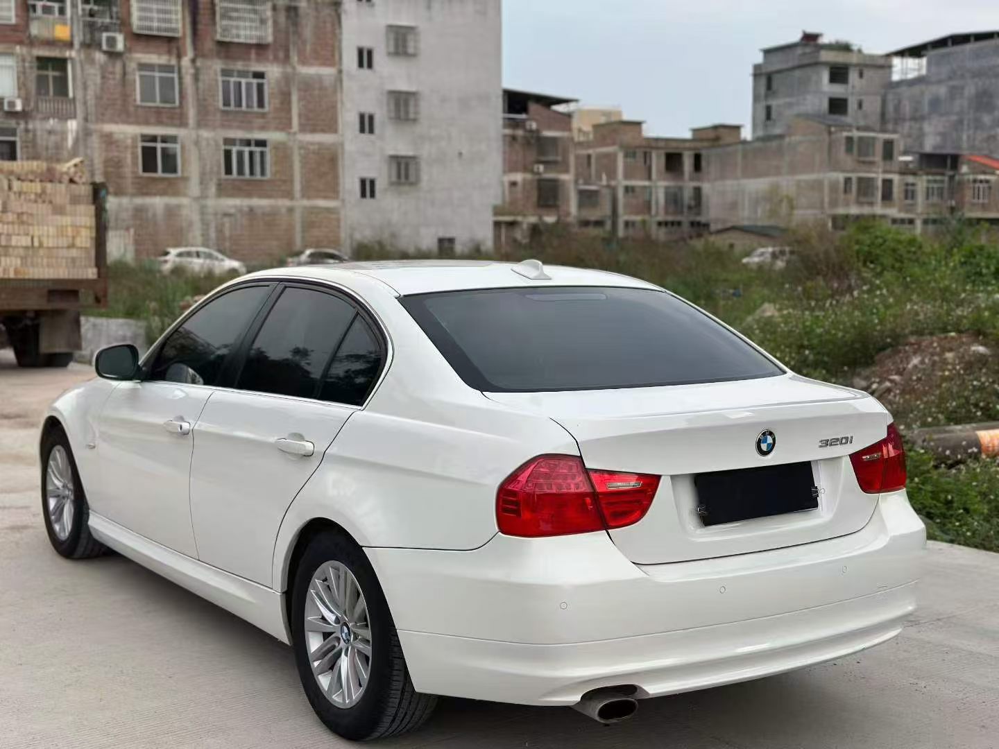 BMW 3 Series 2012 #6 BMW 3 Series 2012 car image #6