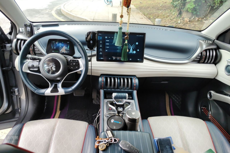 BYD Yuan Plus 2022 #11 BYD Yuan Plus 2022 изображение автомобиля #11