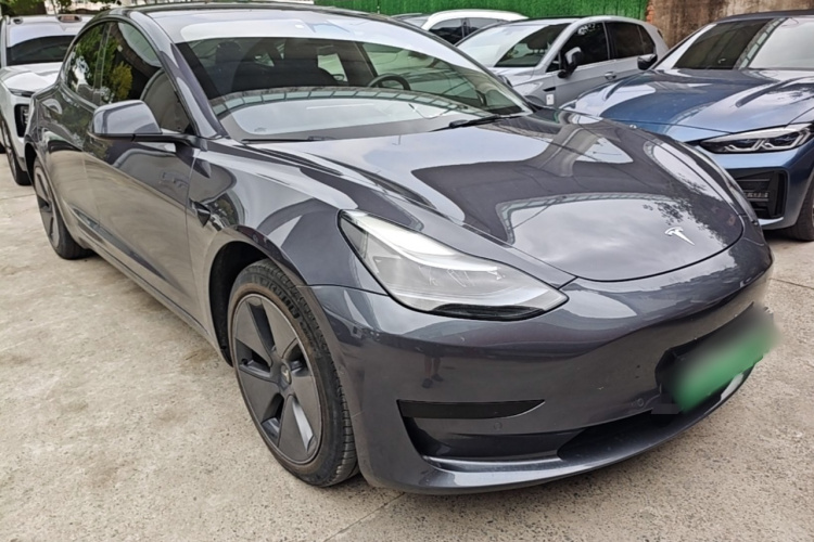 Tesla Model 3 2023 car image #4