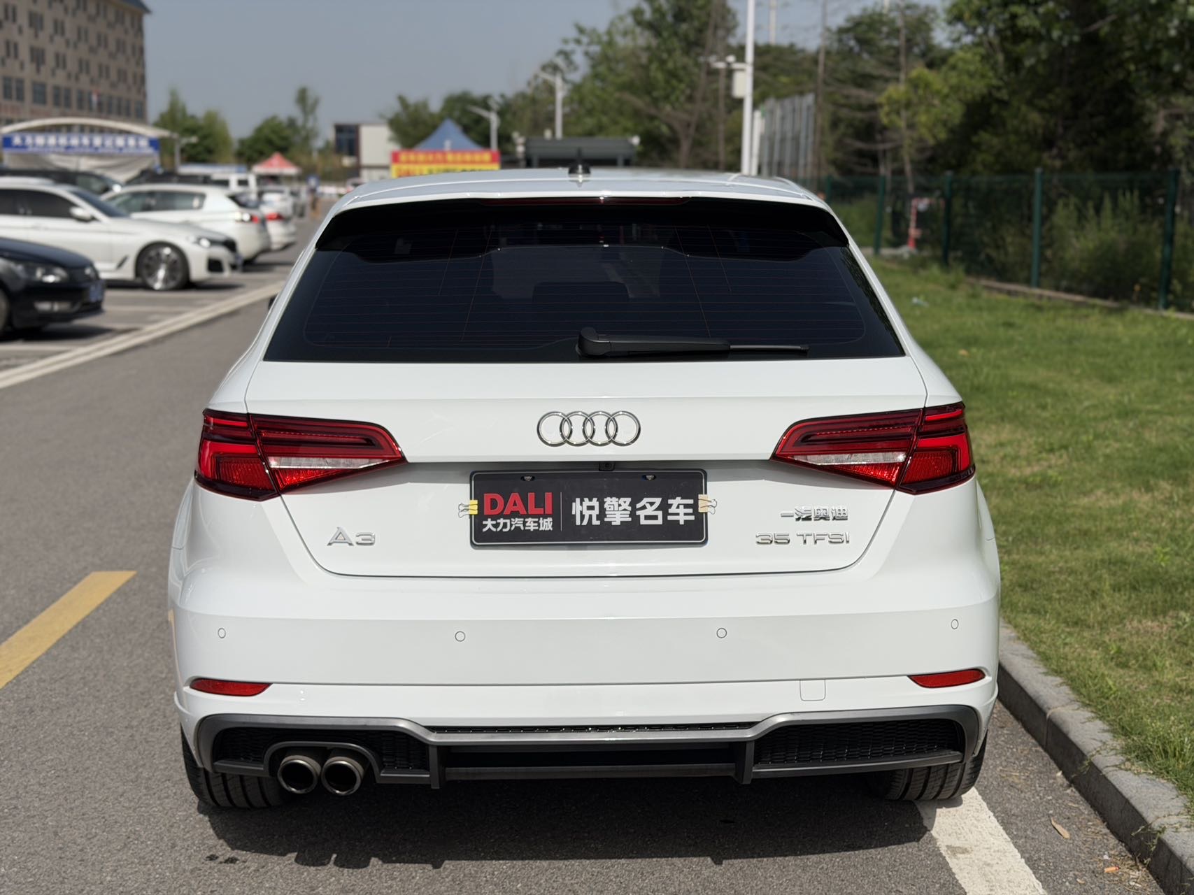 Audi A3 2019 car image #8
