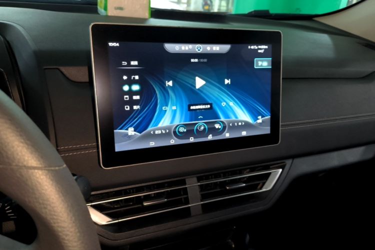 BYD Yuan New Energy 2019 #13 BYD Yuan New Energy 2019 car image #13