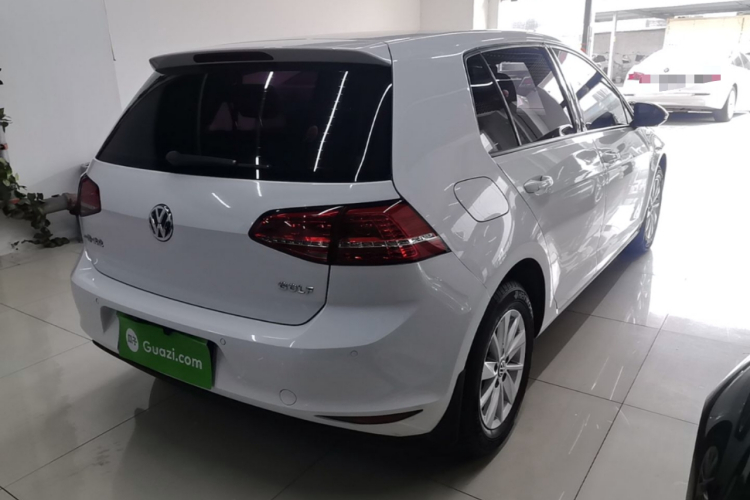 Volkswagen Golf 2016 car image #7