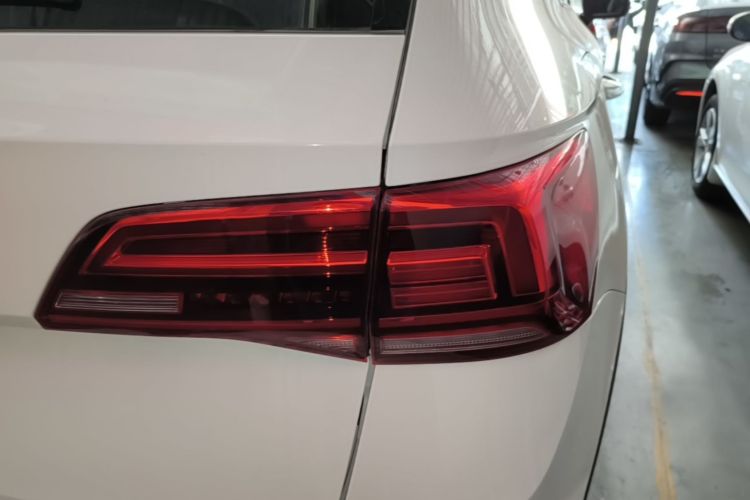 Volkswagen Tharu 2020 car image #8