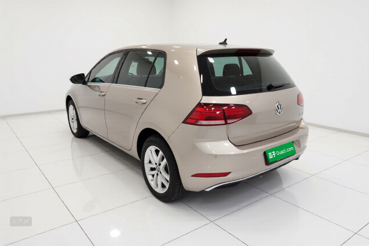 Volkswagen Golf 2019 #5 Volkswagen Golf 2019 car image #5