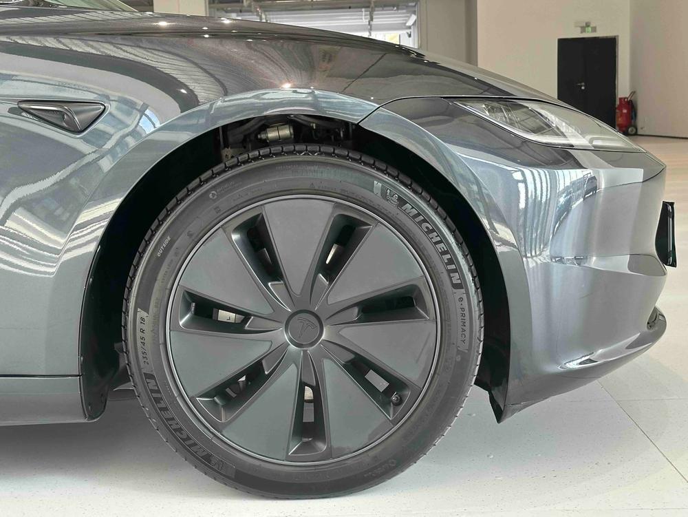 Tesla Model 3 2025 #13 Tesla Model 3 2025 immagine di auto #13