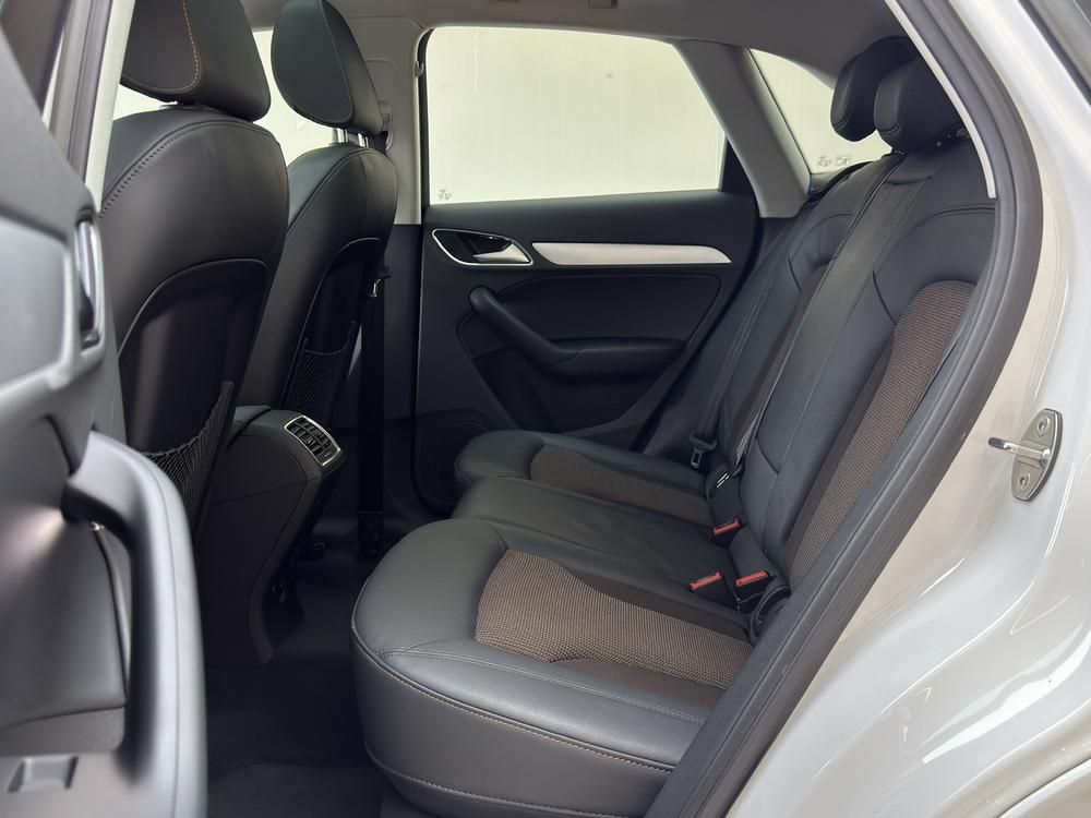 Audi Q3 2017 #19 Audi Q3 2017 car image #19