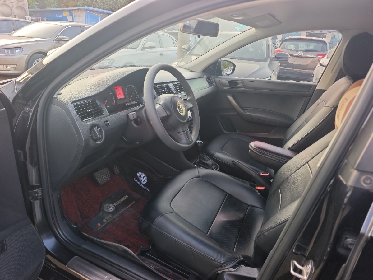 Volkswagen Santana 2016 car image #4