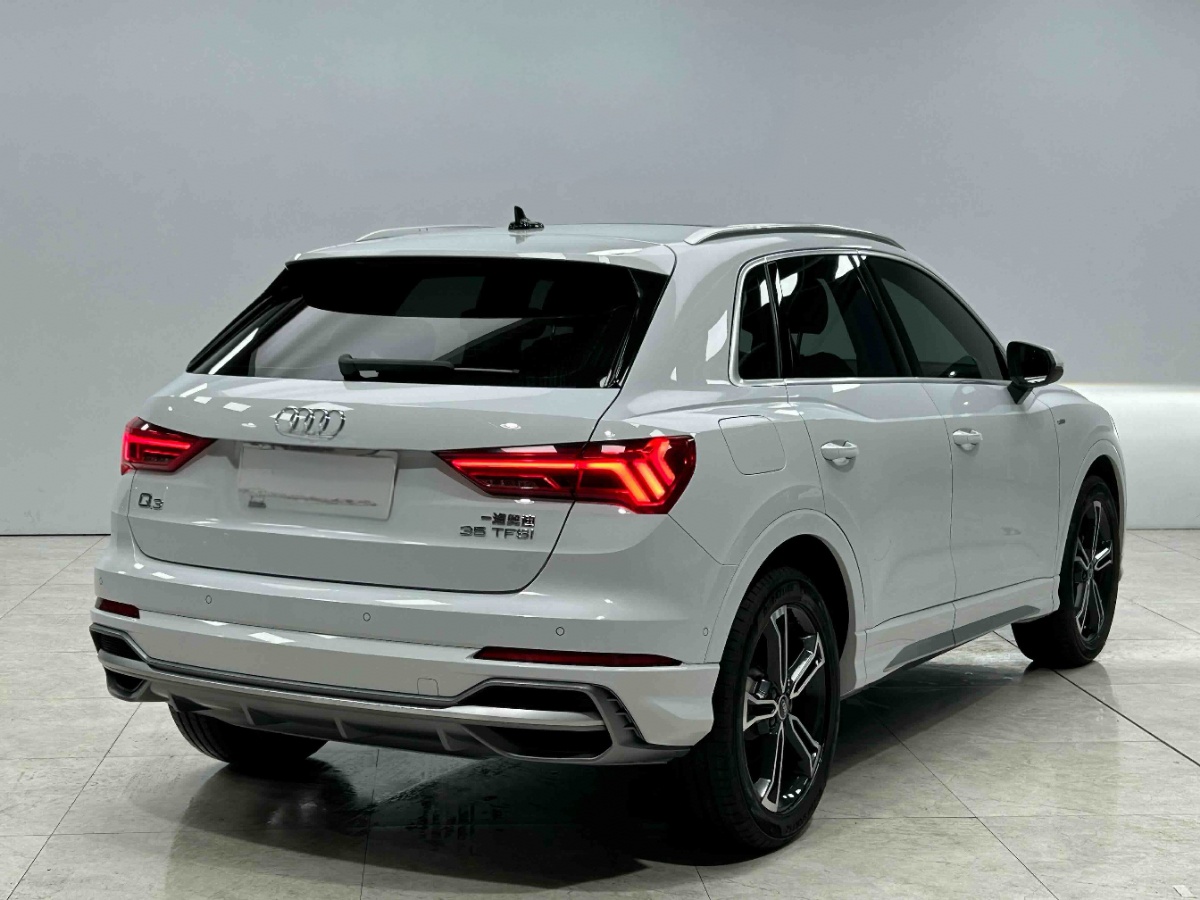 Audi Q3 2022 #5 Audi Q3 2022 car image #5