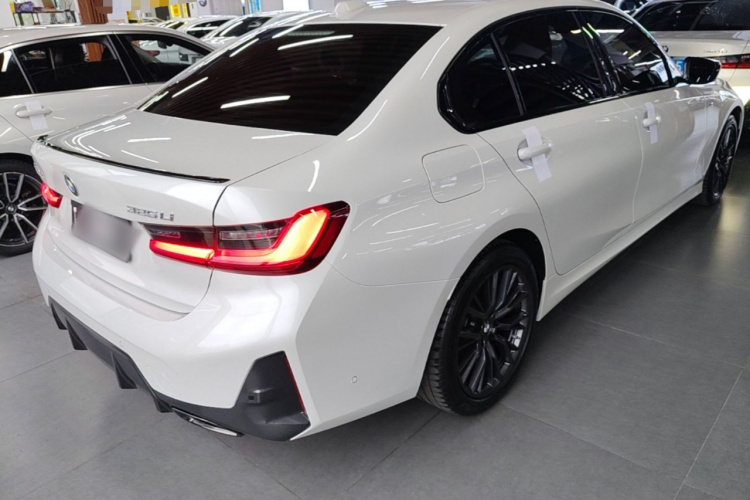 BMW 3 Series 2023 #7 BMW 3 Series 2023 car image #7