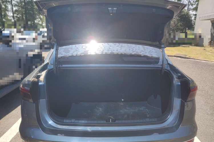 GEELY Emgrand 2022 car image #21